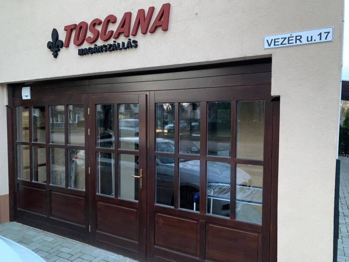 Toscana Debrecen Dış mekan fotoğraf